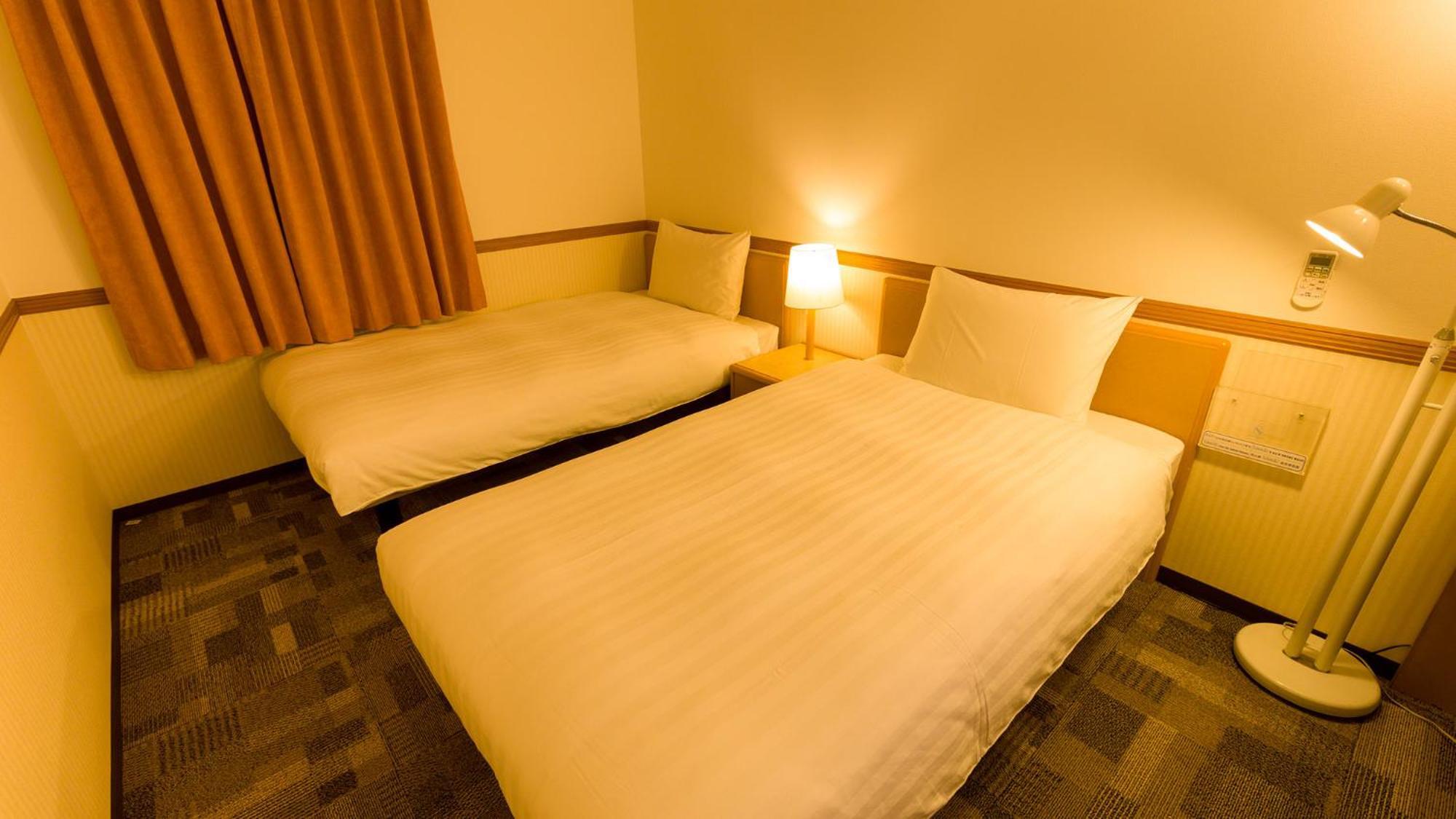 Toyoko Inn Kokura-Eki Minami-Guchi Kitakyūshū Chambre photo