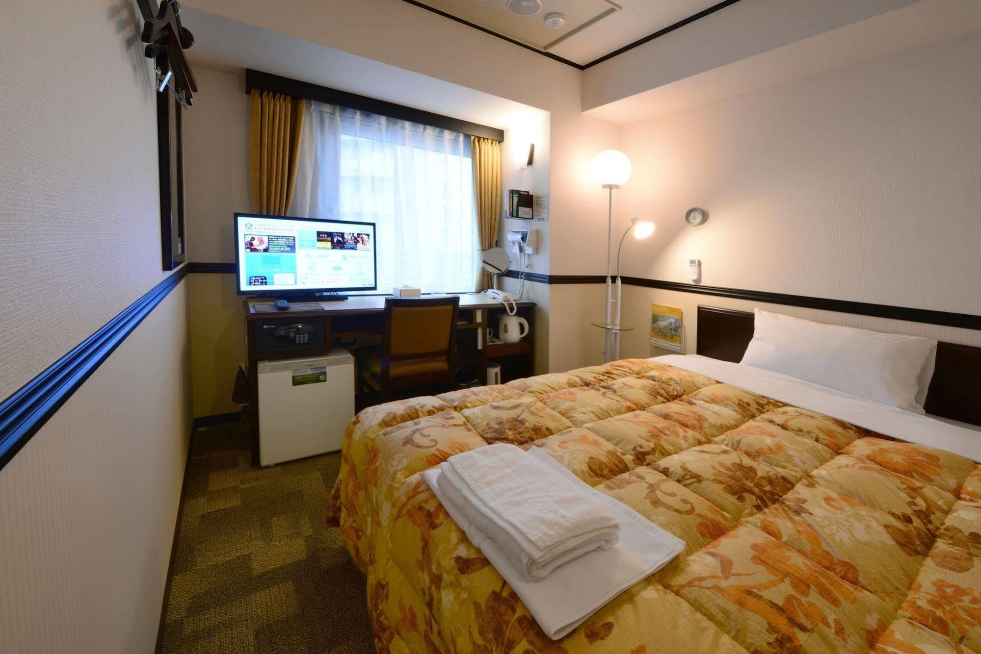 Toyoko Inn Kokura-Eki Minami-Guchi Kitakyūshū Extérieur photo