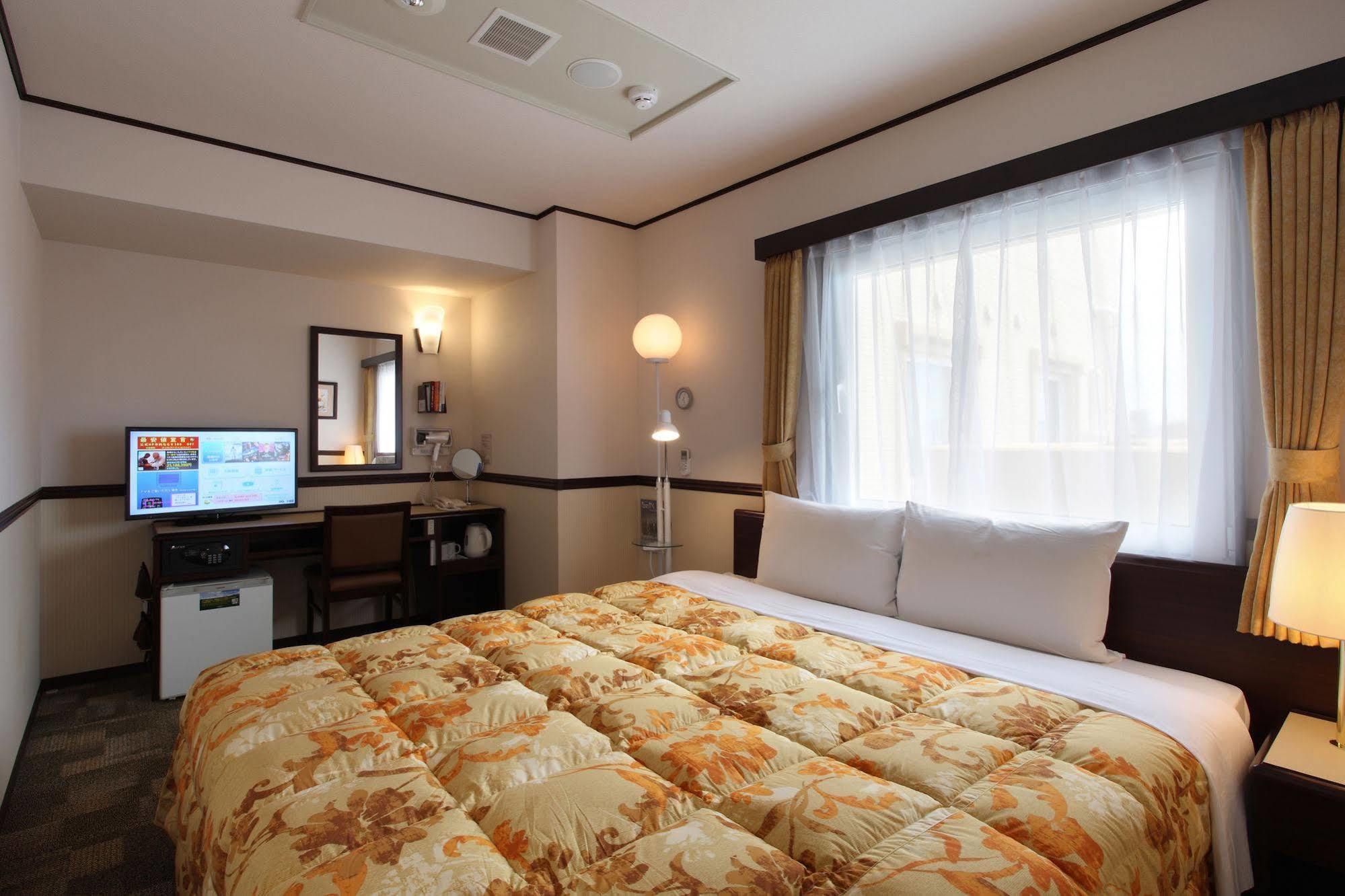 Toyoko Inn Kokura-Eki Minami-Guchi Kitakyūshū Extérieur photo